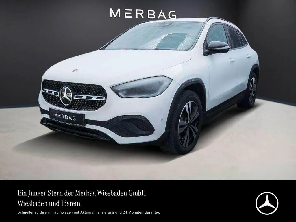 Mercedes-Benz GLA 250