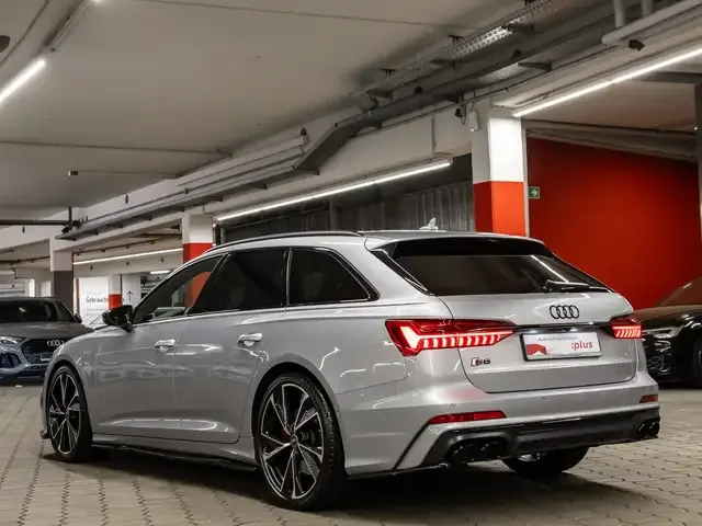Audi S6