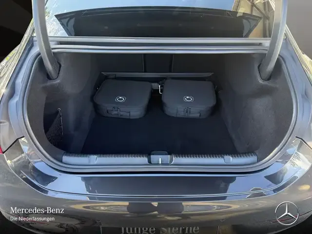 Mercedes-Benz EQE 350