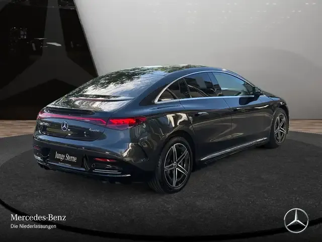 Mercedes-Benz EQE 350