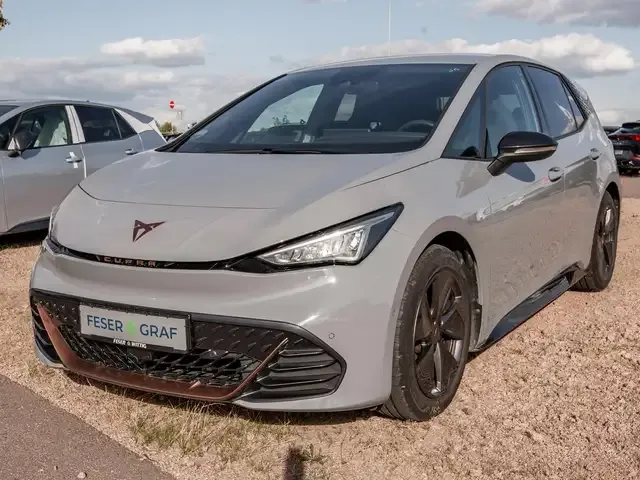 CUPRA Born