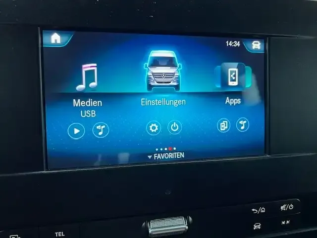 Mercedes-Benz Sprinter