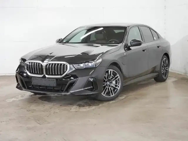 BMW 550
