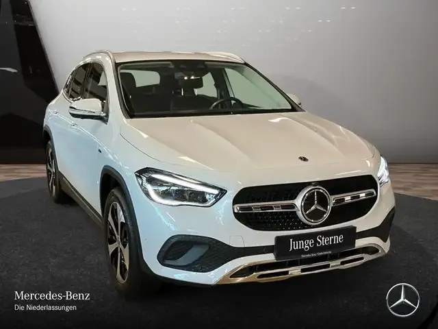 Mercedes-Benz GLA 250