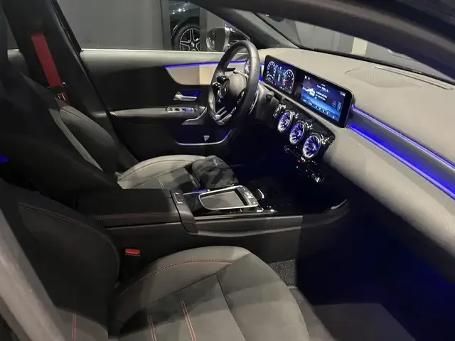 Mercedes-Benz A 35 AMG