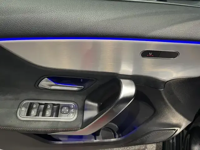 Mercedes-Benz A 35 AMG