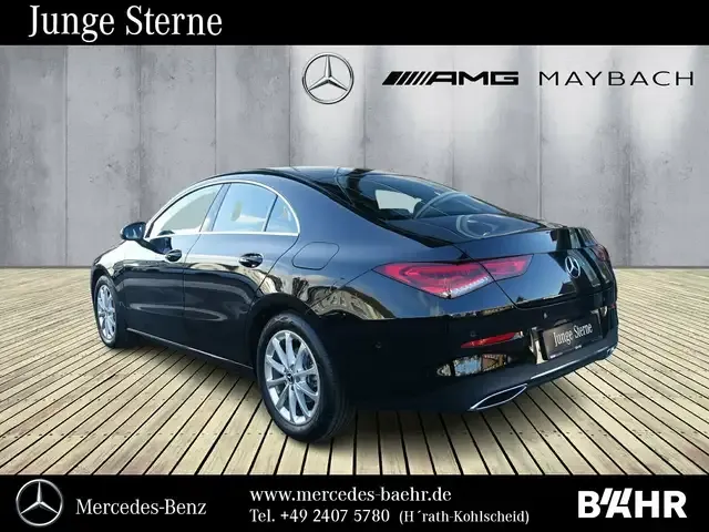 Mercedes-Benz CLA 180