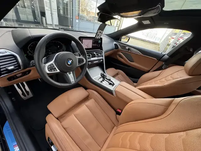 BMW 840