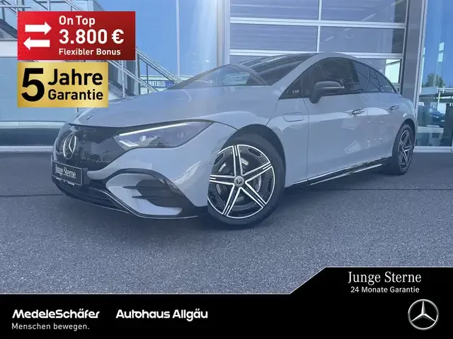 Mercedes-Benz EQE 500