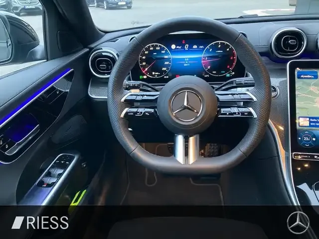 Mercedes-Benz C 220