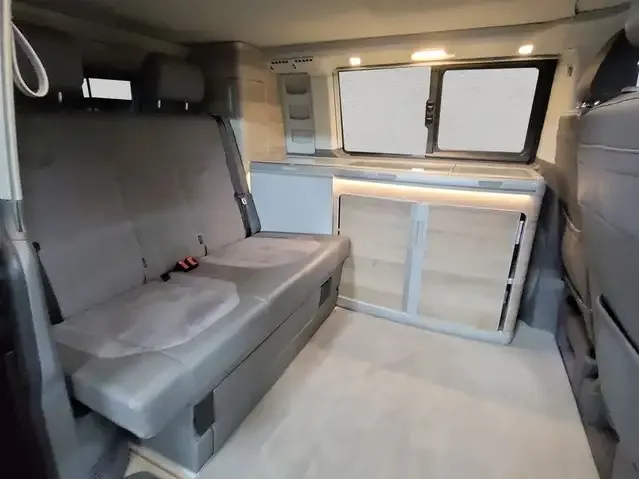 Volkswagen T6.1 California