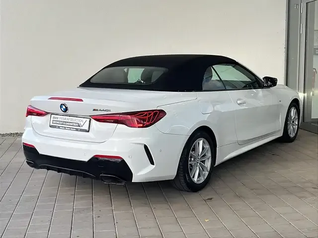 BMW 440