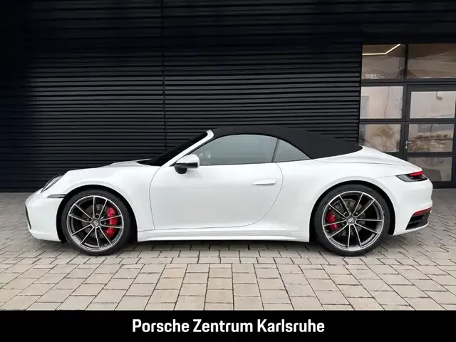 Porsche 992