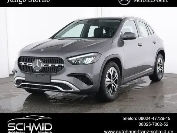 Mercedes-Benz GLA 180