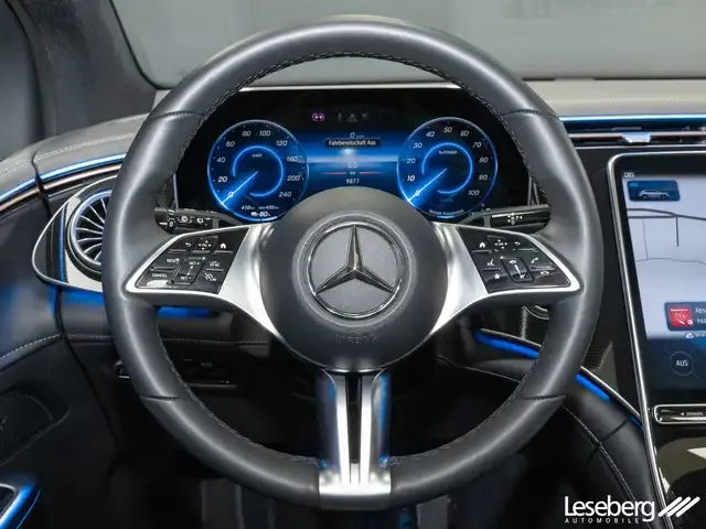 Mercedes-Benz EQE SUV
