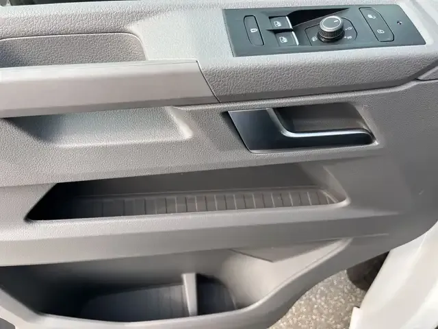 Volkswagen T6.1 Kombi