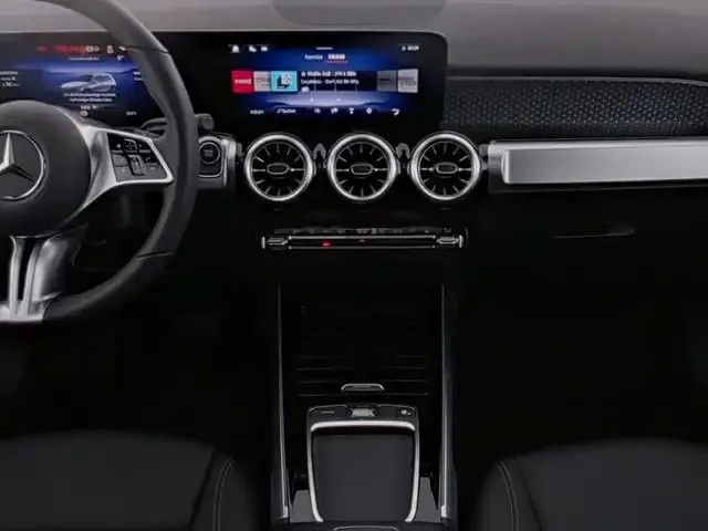 Mercedes-Benz EQB 300