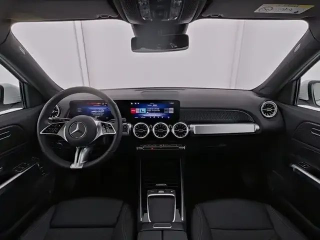 Mercedes-Benz EQB 300