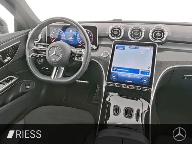 Mercedes-Benz CLE 200