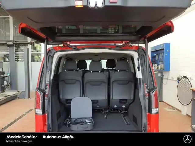 Mercedes-Benz EQV 300