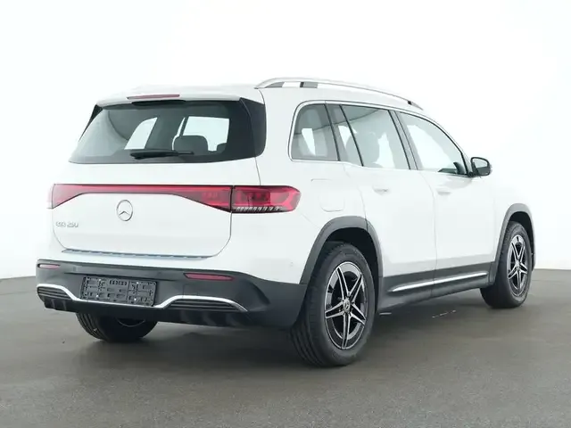 Mercedes-Benz EQB 250