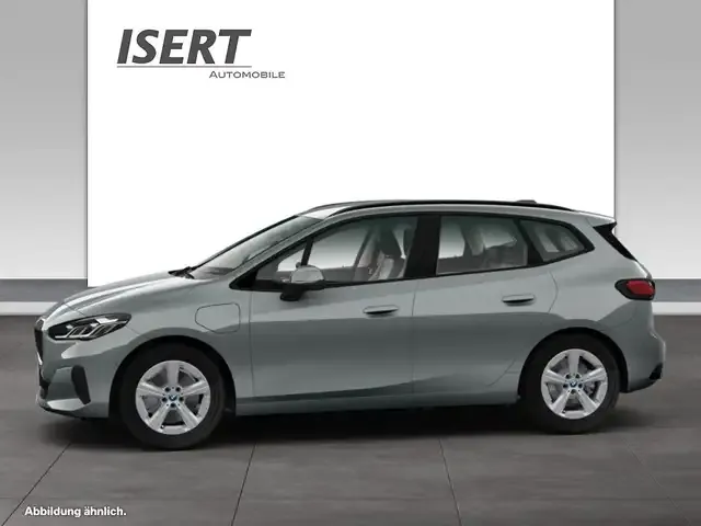 BMW 230