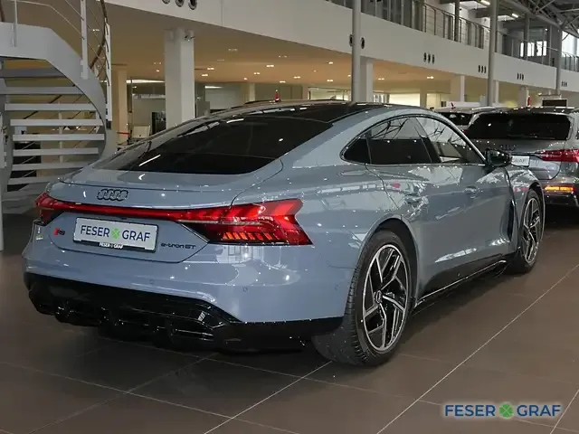 Audi RS e-tron GT