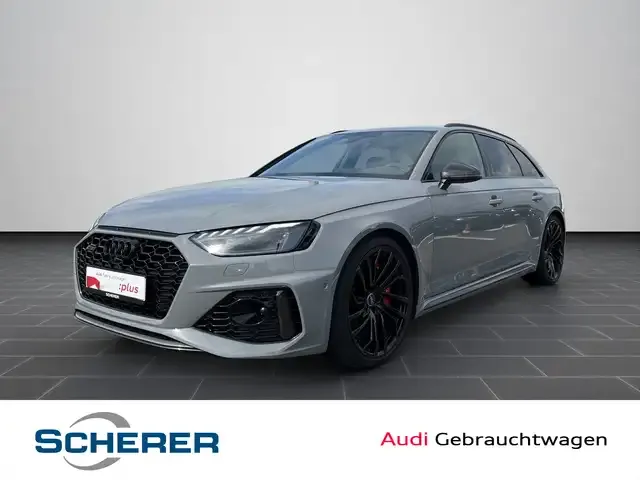 Audi RS4