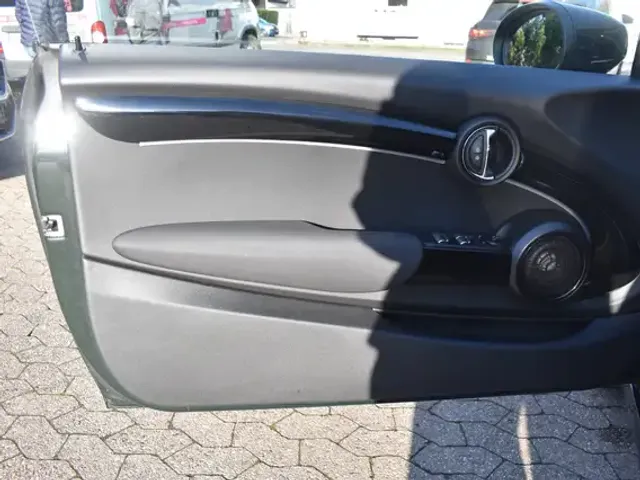 MINI John Cooper Works Cabrio