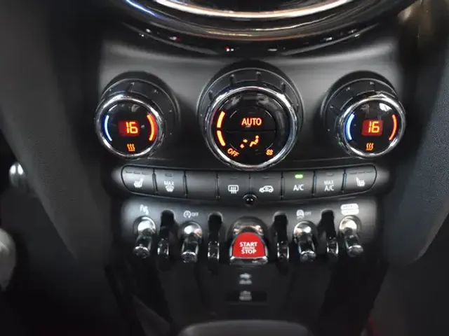 MINI John Cooper Works Cabrio