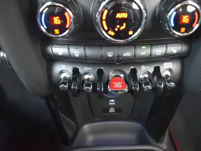 MINI John Cooper Works Cabrio