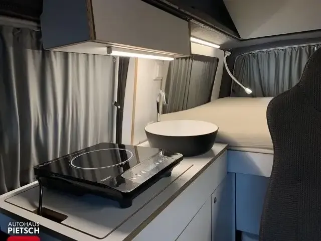Volkswagen T6.1 California
