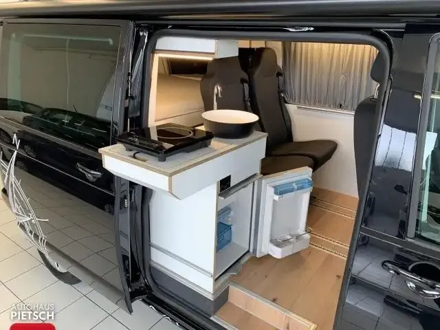 Volkswagen T6.1 California