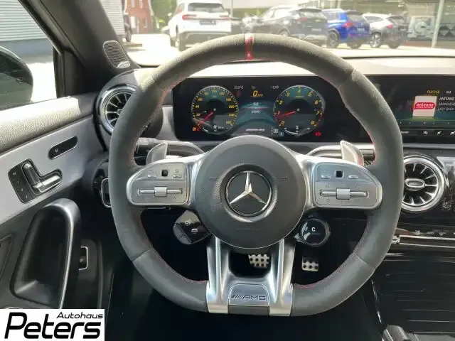 Mercedes-Benz A 35 AMG