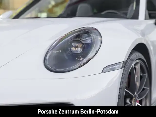 Porsche 992