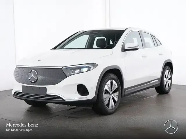 Mercedes-Benz EQA 300
