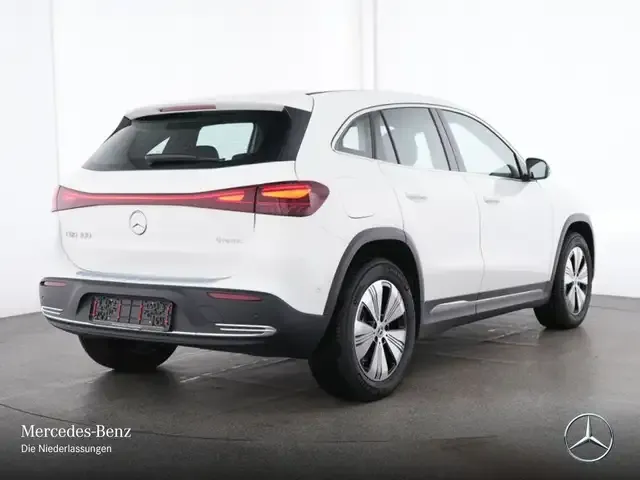 Mercedes-Benz EQA 300