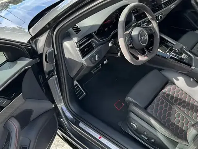 Audi RS4