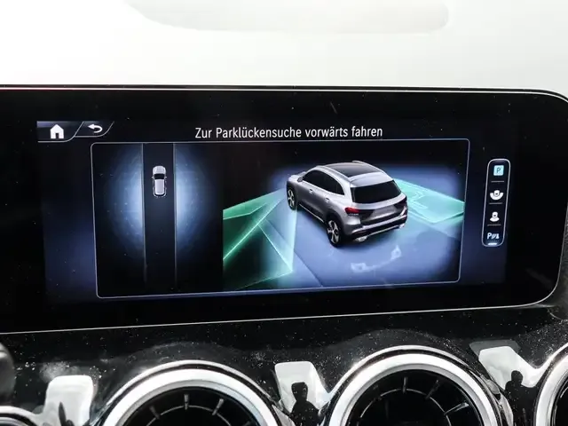 Mercedes-Benz GLA 180