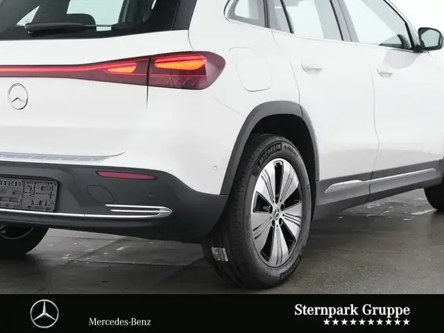 Mercedes-Benz EQA 250
