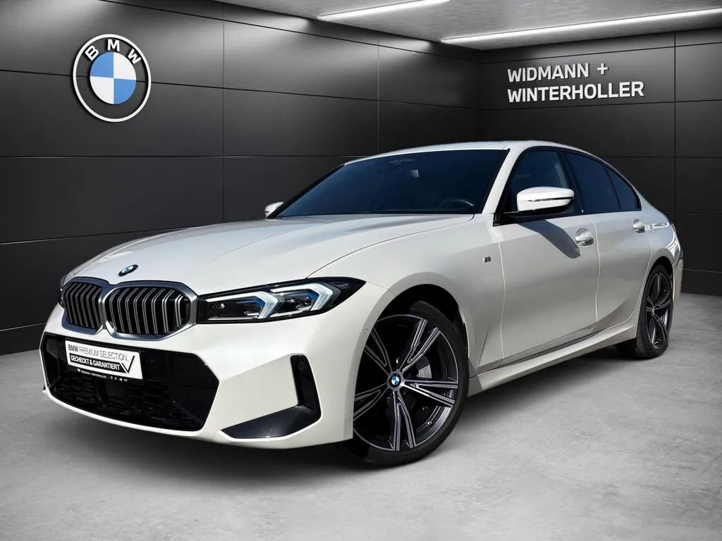 BMW 330