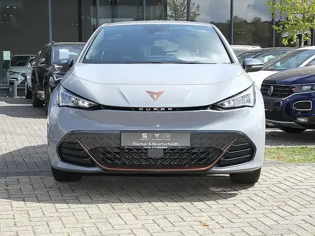CUPRA Born