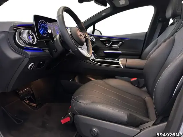 Mercedes-Benz EQE 300