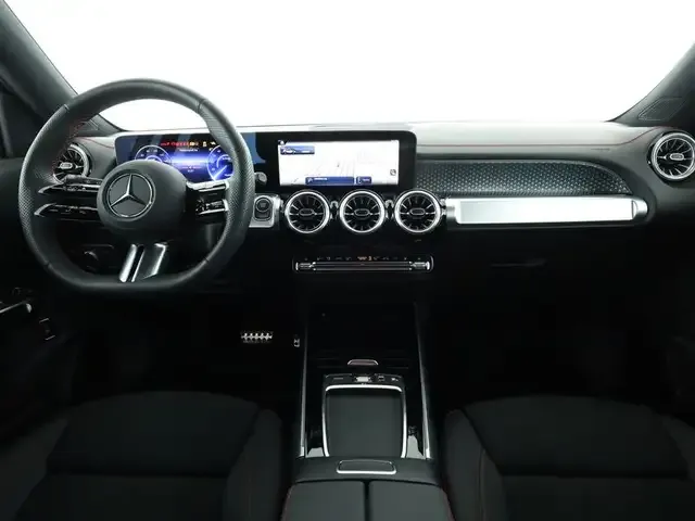 Mercedes-Benz EQB 300