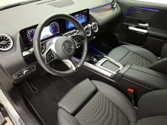 Mercedes-Benz GLA 180