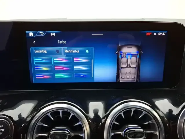 Mercedes-Benz GLA 180