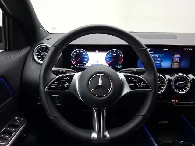 Mercedes-Benz GLA 180