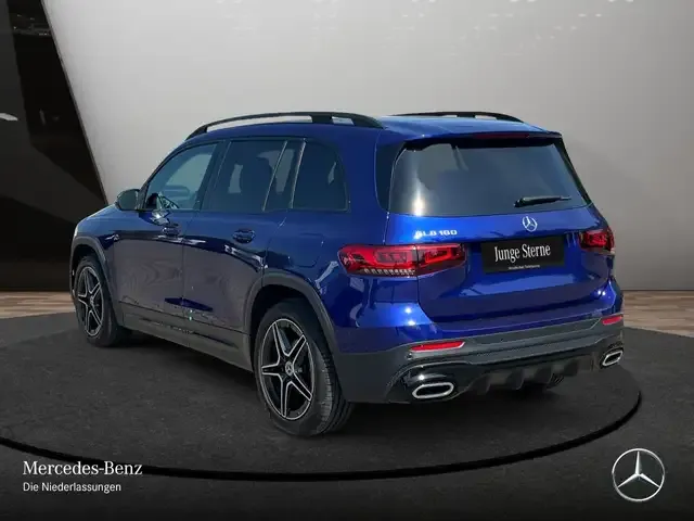 Mercedes-Benz GLB 180
