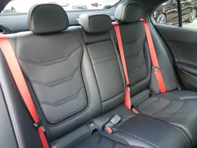 Mercedes-Benz C 43 AMG