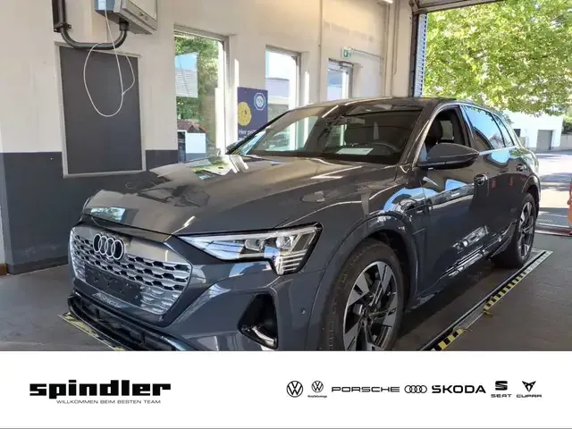 Audi Q8 e-tron